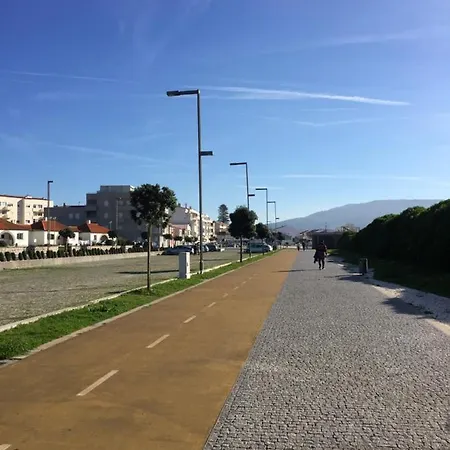 And Mountain Paradise * Vila Praia de Âncora